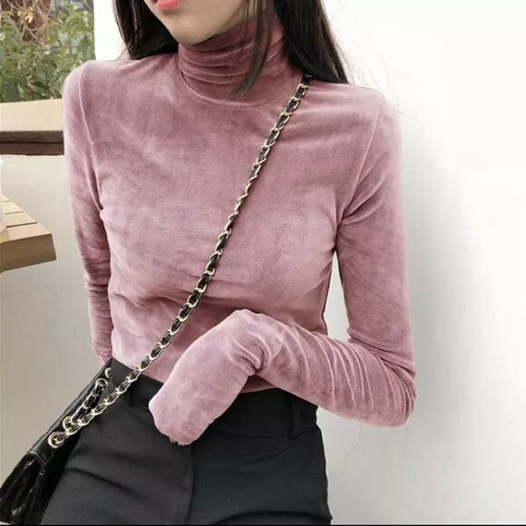 Velvet velour dusty baby pink turtleneck tried once - Picture 1 of 3